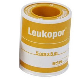 CEROTTO IN ROCCHETTO LEUKOPOR IPOALLERGENICO TESSUTO NON TESSUTO BIANCO 5X500 CM - farmanauta.it