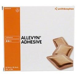 MEDICAZIONE IDROCELLULARE ADESIVA STERILE ALLEVYN ADHESIVE ALTAMENTE ASSORBENTE IN SCHIUMA DI POLIURETANO A STRUTTURA TRISTRATIFICATA 12,5X12,5CM 3 PEZZI - farmanauta.it
