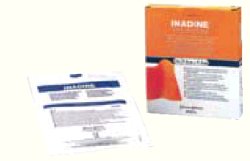 MEDICAZIONE NON ADERENTE ALLO IODIO-POVIDONE INADINE MISURA 9,5X9,5 10 PEZZI - farmanauta.it