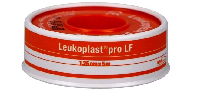 CEROTTO CHIRURGICO MEDICATO IN ROCCHETTO LEUKOPLAST PRO LF CON OSSIDO DI ZINCO 1,25X500 CM - farmanauta.it