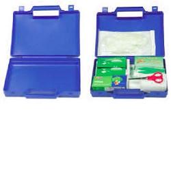 BORSETTA PRONTO SOCCORSO COMPLETO AUTO - farmanauta.it