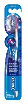 SPAZZOLINO ORALB 3D WHITE LUXE PROFLEX 38 MED - farmanauta.it