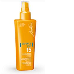 DEFENCE SUN LATTE SPRAY 15 PROTEZIONE MEDIA - farmanauta.it